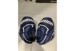 Gants Warrior CHL Occasion QR5 PRO Ou QRE10 -Hockey Fournitures Boutique gants warrior chl occasion qr5 pro ou qre10 1 5